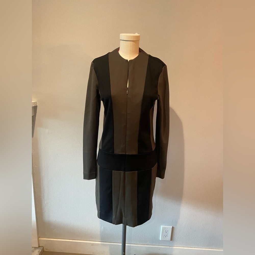 Nicole Miller Artelier Dress